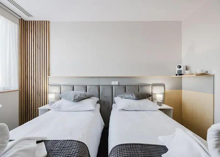 Silver By Kramm - W Hotelowym Wydaniu Ξενοδοχείο με διαμερίσματα Πόζναν